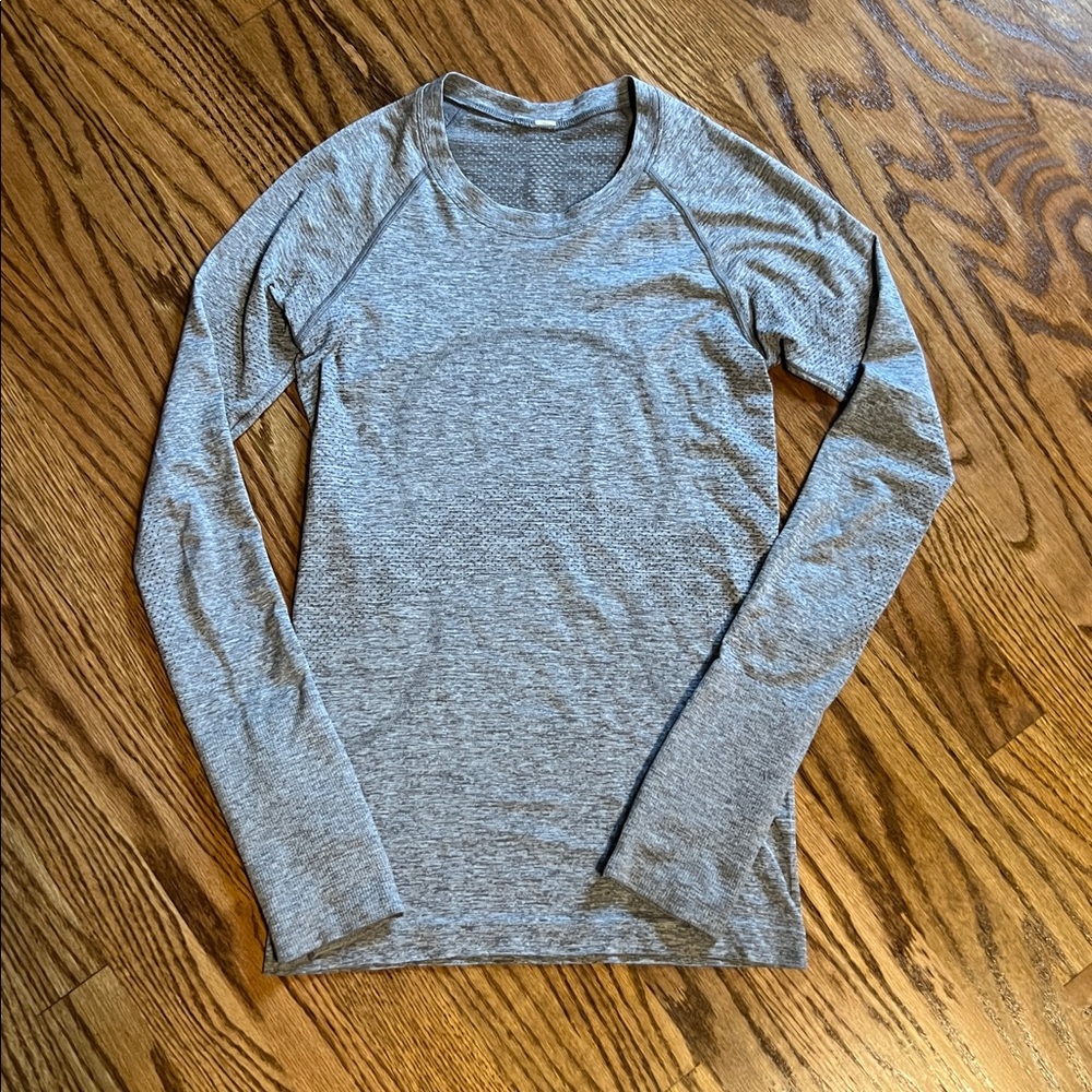 Lululemon Swiftly Tech long sleeve